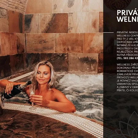 Kolstejn Wellness Centrum Otel 3*