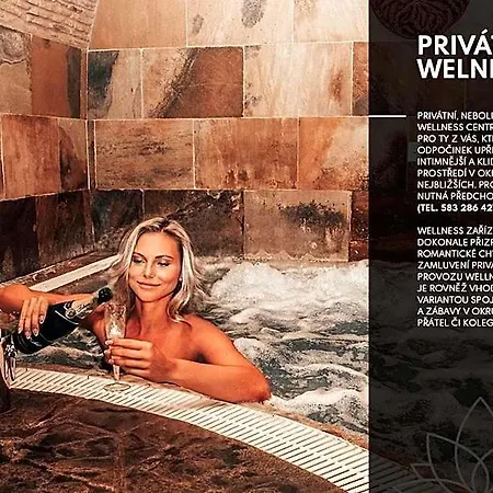 酒店 Kolstejn Wellness Centrum Branná